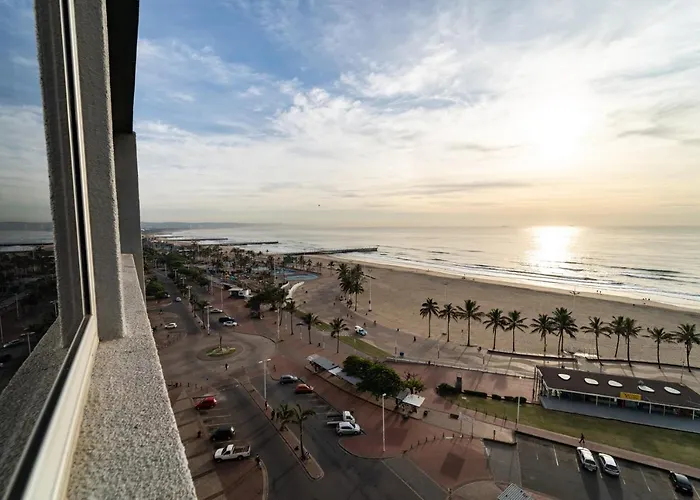 Gooderson Tropicana Hotel